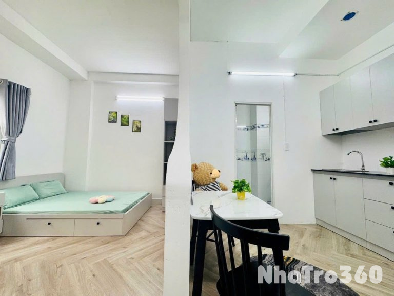 Studio cửa sổ lớn – Khu Bàu Cát, K300, ĐH Văn Hiến