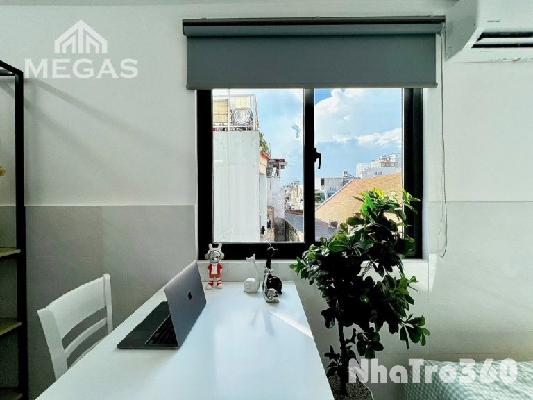 Căn hộ mới 100% full nội thất lê văn sỹ Quận 3