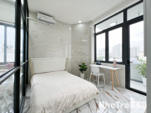 STUDIO MỚI 100% FULL NỘI THẤT BAN CÔNG, CỬA SỔ THOÁNG MÁT, GẦN LOTTE MART, CRESCENT MALL, TDTU, RMIT