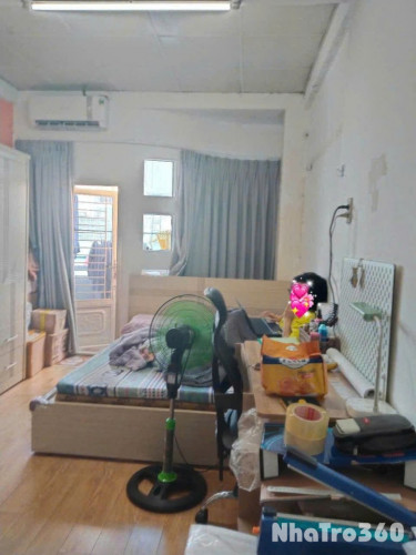 Cho thuê CHDV ngay cầu Thị Nghè,BT,25m2, ban công, Full nội thất, WCR, 5tr