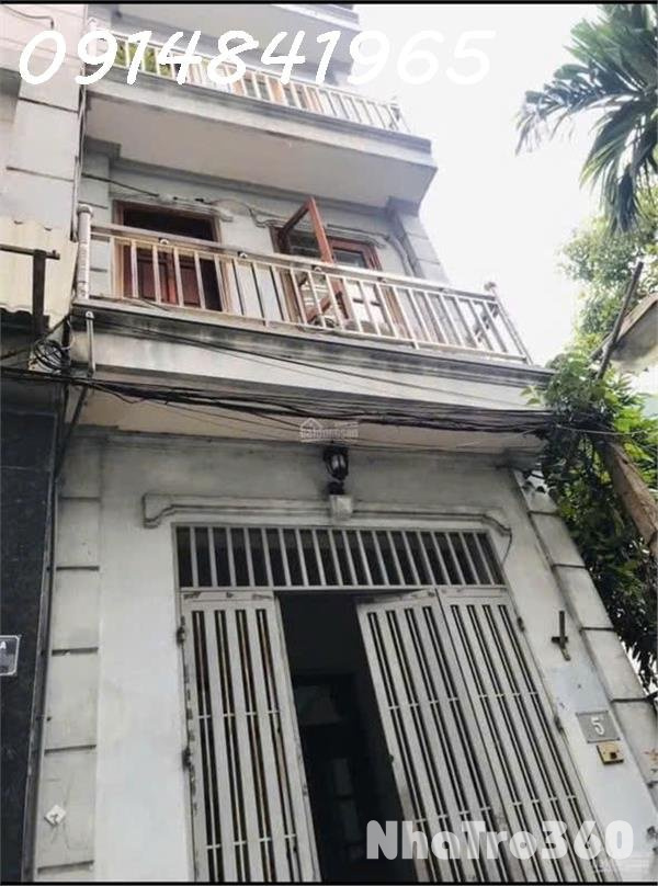 Cho thuê nhà nguyên căn tại phố Gia Quất, Thượng Thanh (42m2x3), 3PN, 3WC, full nội thất