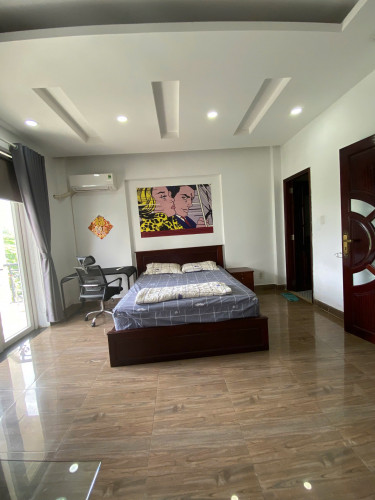 Cho thuê căn hộ 2PN Ban công Q4 gần cầu Ông Lãnh, cầu Calmette, ĐH Luật, ĐH Nguyễn Tất Thành