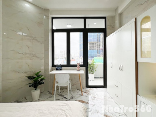 STUDIO MỚI 100% FULL NỘI THẤT BAN CÔNG, CỬA SỔ THOÁNG MÁT, GẦN LOTTE MART, CRESCENT MALL, TDTU, RMIT