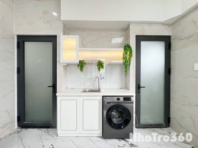 STUDIO MỚI 100% FULL NỘI THẤT BAN CÔNG, CỬA SỔ THOÁNG MÁT, GẦN LOTTE MART, CRESCENT MALL, TDTU, RMIT