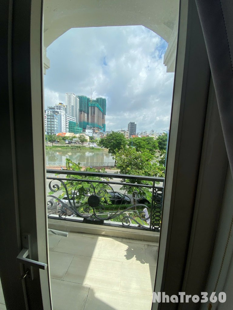 Cho thuê căn hộ 2PN Ban công Q4 gần cầu Ông Lãnh, cầu Calmette, ĐH Luật, ĐH Nguyễn Tất Thành