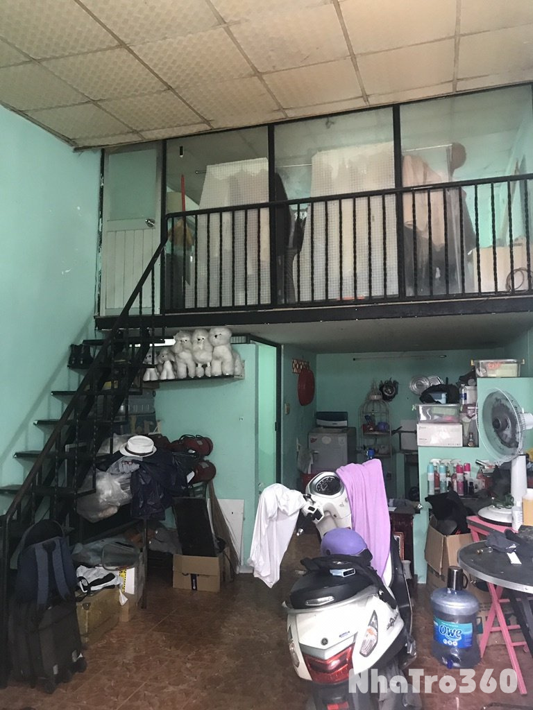 Nhà cho thuê 4dai 9 hem 6 m thông đường số 11