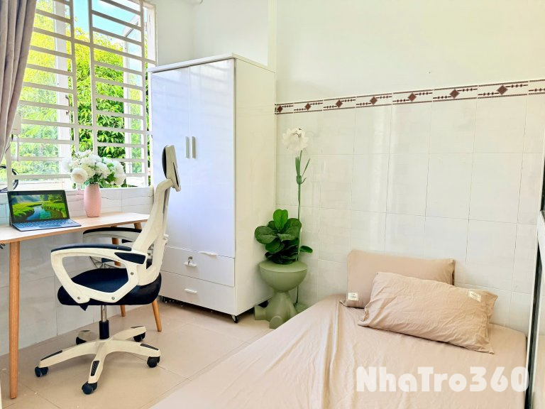 Căn hộ 2PN giá cực shock chỉ 6.xxx ngay quận 4, bancol view siêu chill, gần công viên Khánh Hội