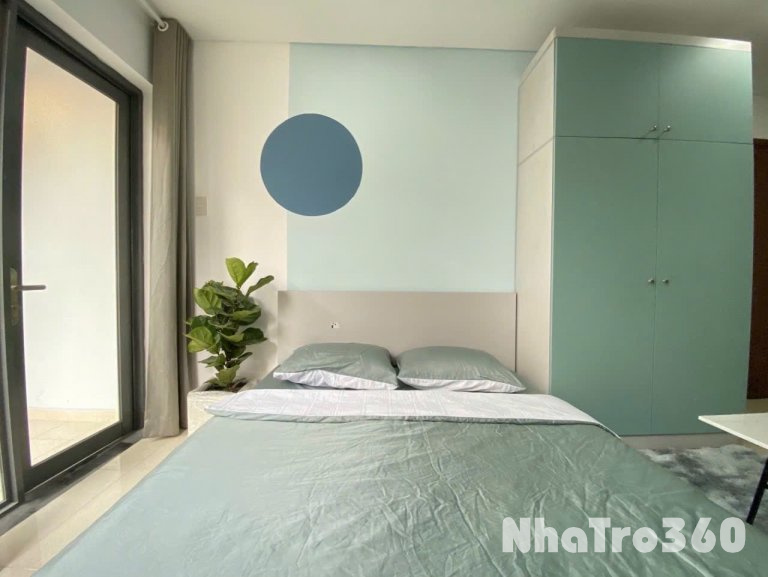 Cho thuê căn hộ Studio Ban công Q1 gần công viên Lê Văn Tám, chợ Tân Định, nhà thờ Tân Định