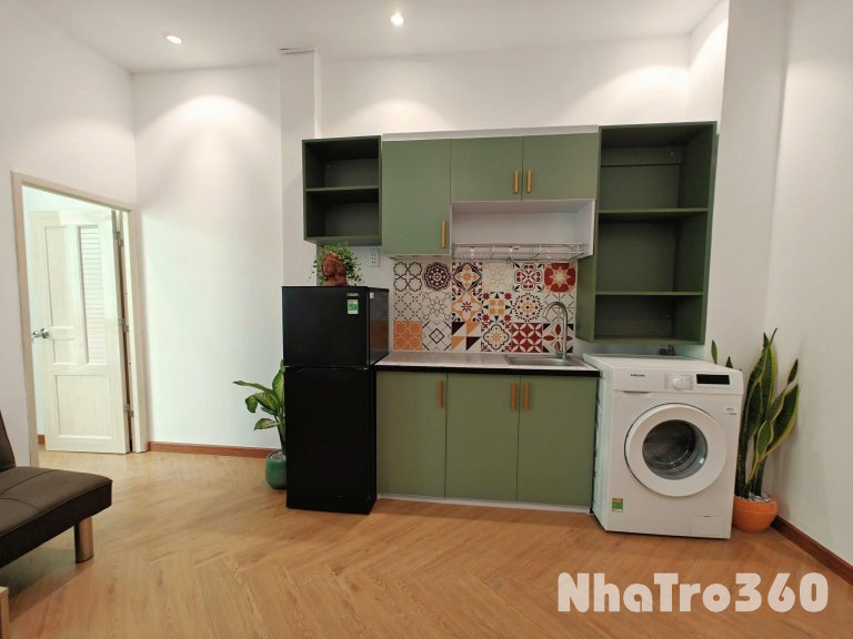 CĂN HỘ MÁY GIẶT RIÊNG, DỌN VÀO Ở LIỀN NGAY QUẬN 3, GẦN UEH CƠ SỞ A, QUẬN 1