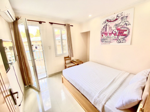 Cho thuê căn hộ 1PN, Q1, Đường Trần Hưng Đạo, gần Công viên Tao, CV 23 Tháng 9, Chợ Bến Thành