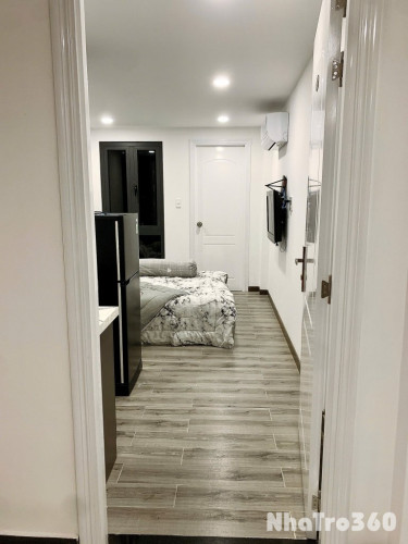 Cho thuê căn hộ Studio Cửa sổ Q4 gần ĐH Luật, ĐH Nguyễn Tất Thành, cầu Tân Thuận