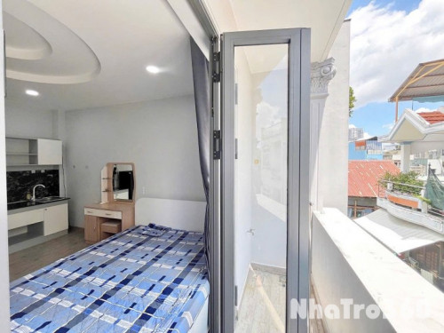 Cho thuê căn hộ Studio Ban công Q1 gần cầu Ông Lãnh, ĐH Văn Lang, chợ Bến Thành, Bitexco