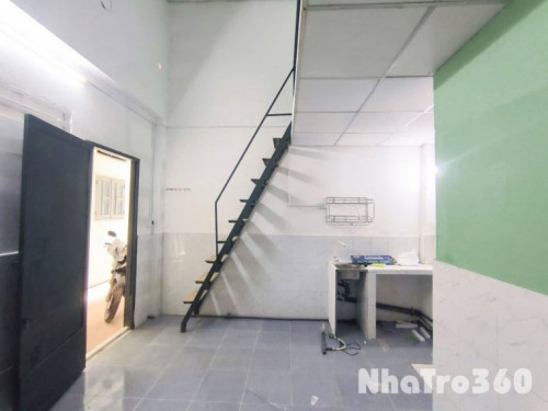 DUPLEX SIÊU TO KHỔNG LỒ GÁC 2M DƯƠNG QUẢNG HÀM