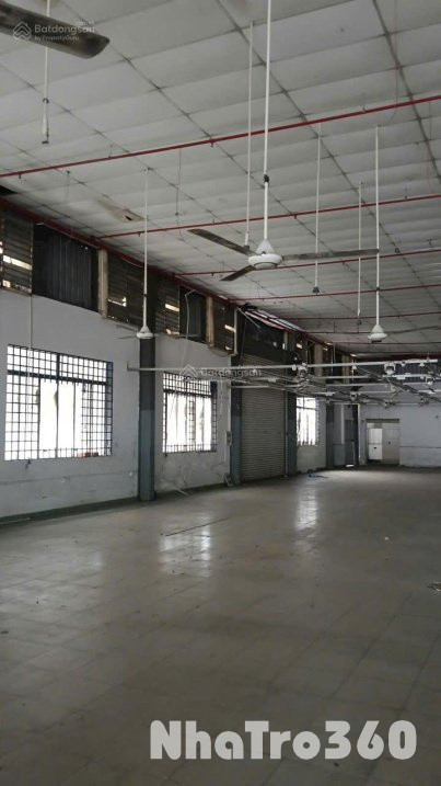 Nhà xưởng cho thuê Phan Văn Hớn, Tân Thới Nhất, Quận 12, DT: 4,200m2, Giá 320 triệu