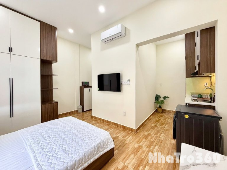 Căn hộ cửa sổ lớn gầ Thảo cầm viên Q1