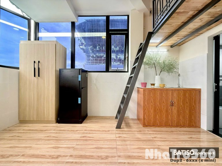 CHO THUÊ CĂN HỘ GÁC CAO CẤP – QUẬN 10 – GẦN CÁC TRƯỜNG ĐẠI HỌC LỚN