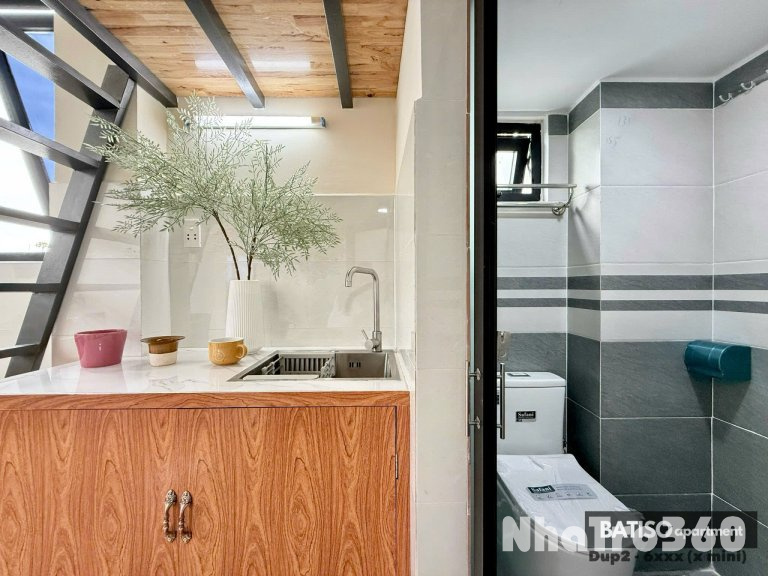 CHO THUÊ CĂN HỘ GÁC CAO CẤP – QUẬN 10 – GẦN CÁC TRƯỜNG ĐẠI HỌC LỚN