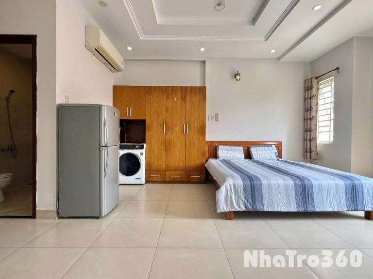 Full nội thất - cửa sổ trời - an ninh - tự do