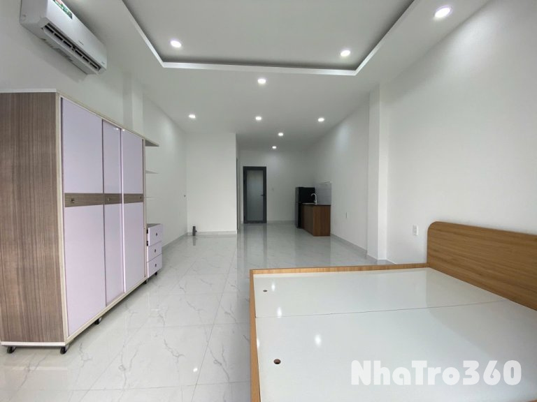 CÒN TRỐNG 2 STUIDO SIU RỘNG ĐỐI DIỆN AEON TÂN PHÚ