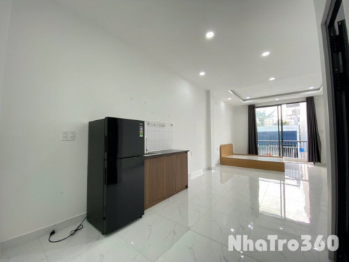 CÒN TRỐNG 2 STUIDO SIU RỘNG ĐỐI DIỆN AEON TÂN PHÚ