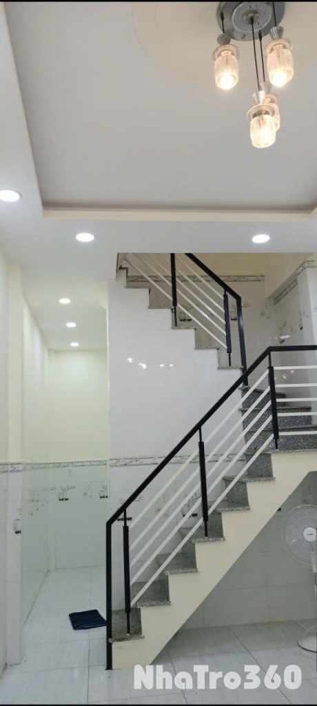 CHO THUÊ NHÀ NGUYÊN CĂN 3 PHÒNG NGỦ – HẺM YÊN TĨNH – BÌNH TÂN