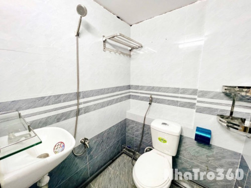 CHO THUÊ CĂN HỘ STUDIO CÓ CỬA SỔ LỚN