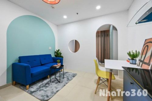 Cho thuê căn hộ Studio Ban công Q1 gần công viên Lê Văn Tám, chợ Tân Định, nhà thờ Tân Định