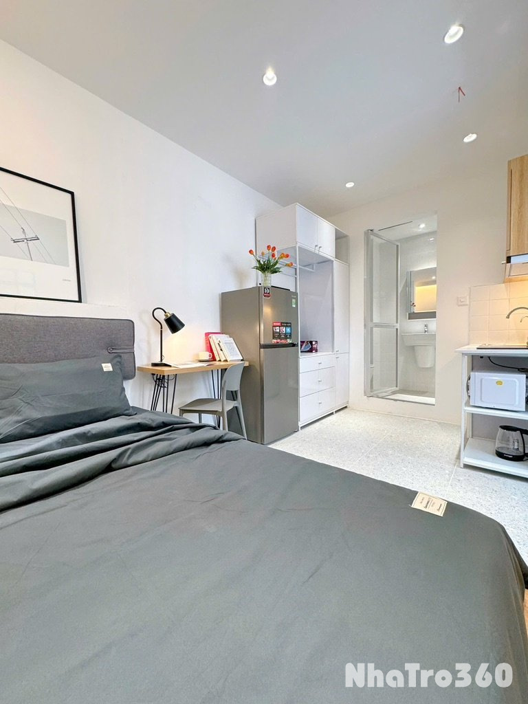 Căn hộ Quận 1, cửa sổ lớn, chợ Bến Thành, Bùi Viện