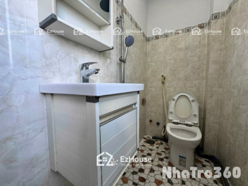 Cửa sổ trời, full nội thất, thoáng mát, 3tr5