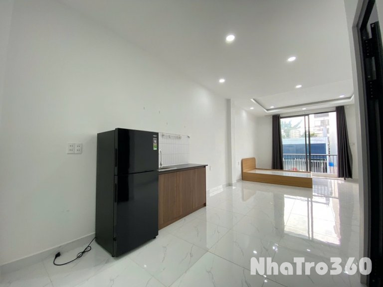 CÒN TRỐNG 2 STUIDO SIU RỘNG ĐỐI DIỆN AEON TÂN PHÚ