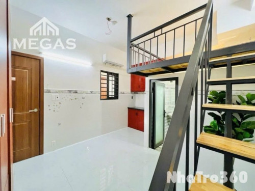 Mớii Full Nội Thất - Tự do - Thang máy