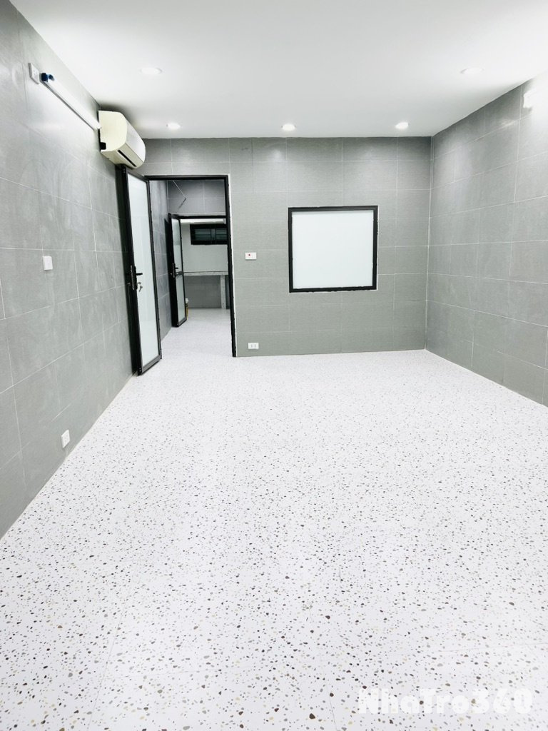 Cho thuê căn hộ tập thể tầng 1