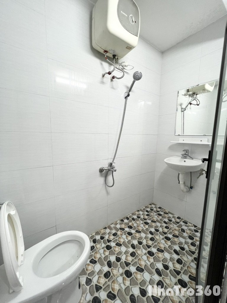 Cho thuê căn hộ tập thể tầng 1