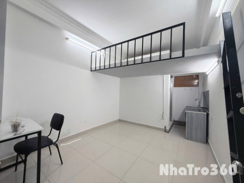 3tr5 cả phòng, có gác, thoáng mát, rộng rãi