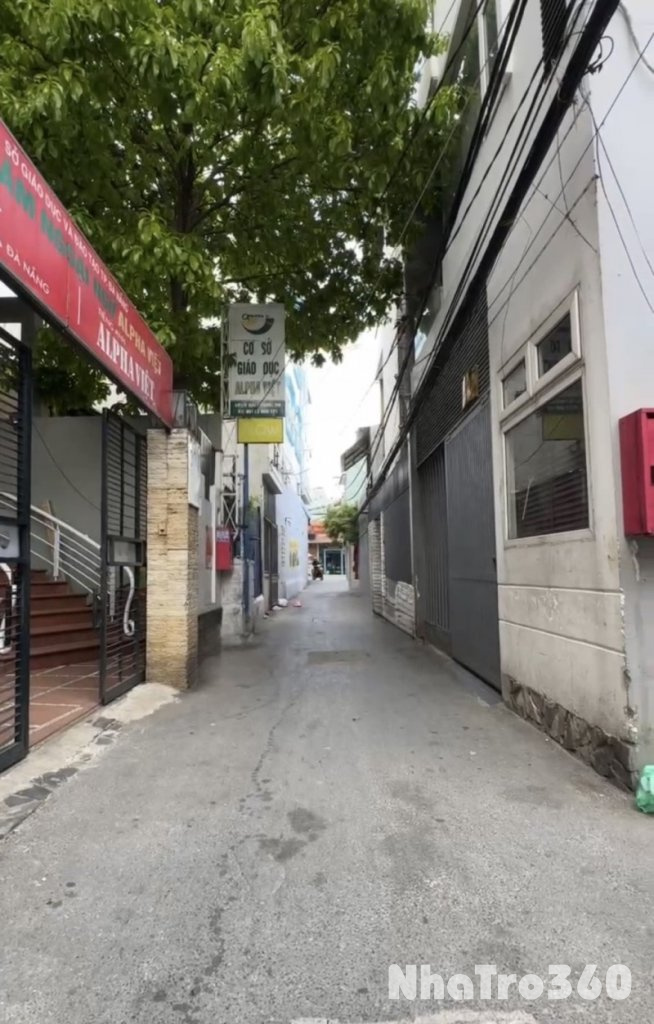 ♣ Nhà Kiệt rộng gần MT Hải Phòng, xe tải nhỏ vào đến cửa, 40m2, gác lửng, 2.35 tỷ