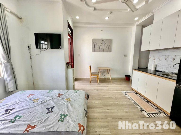 Căn hộ giá sinh viên ngay quận 4, Bancol mát, gần đại học Nguyễn Tất Thành, Đại học Luật