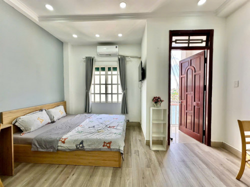 Căn hộ giá sinh viên ngay quận 4, Bancol mát, gần đại học Nguyễn Tất Thành, Đại học Luật