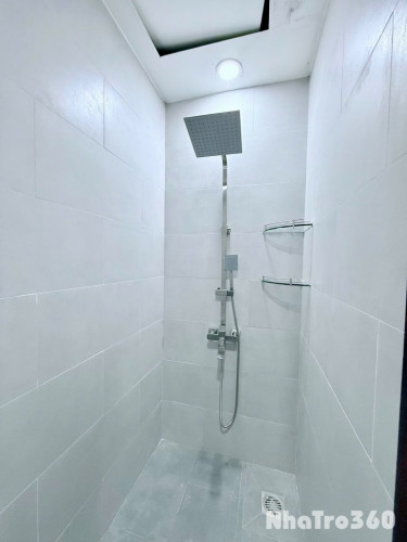 Cho thuê căn hộ Studio Ban công MỚI KENG Q4 gần cầu Ông Lãnh, cầu Calmette, cầu Kênh Tẻ