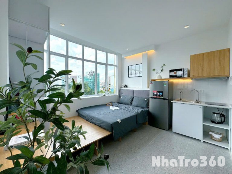 Khai trương căn hộ mới ngay trung tâm quận 1, cửa sổ đón nắng, gần công viên 23/9, Đại học Xã hội Nhân văn