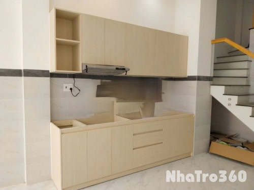 Nhà Nguyên Căn Nguyễn Xí Bình Thạnh gần Emart ,