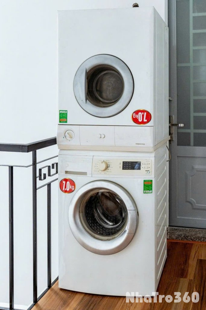 Cho thuê căn hộ Studio Ban công Q4 gần ĐH Luật, ĐH Nguyễn Tất Thành, cầu Tân Thuận