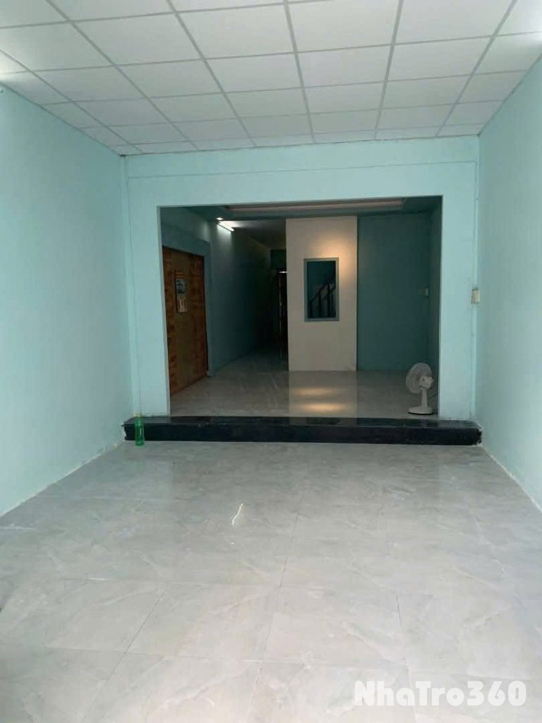 Nhà 5 triệu 2 phòng ngủ Phạm Ngọc Hưng có sân rộng