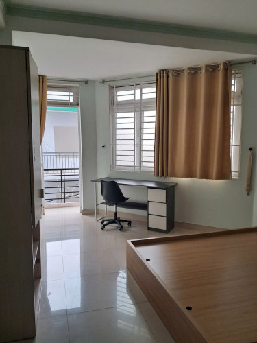 CHO THUÊ PHÒNG LÊ VĂN SỸ, PHƯỜNG NHIÊU LỘC (P.12, Q.3 CŨ) GIÁ 4 TRIỆU 500.