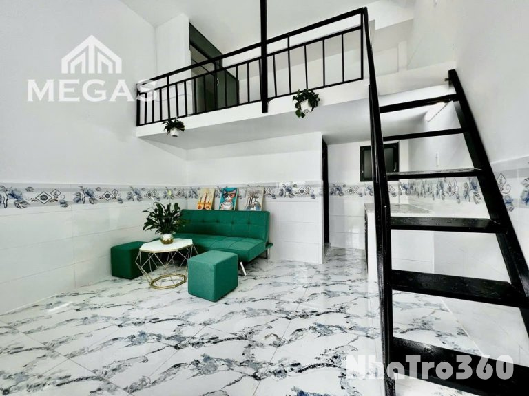 Ban Công - Bảo vệ 24/24 - Giờ giấc tự do