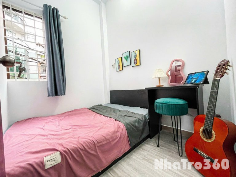 Căn hộ 2 phòng ngủ giá sinh viên ngay quận 10, cửa sổ đón nắng, gần UEH, Sư Vạn Hạnh Mall