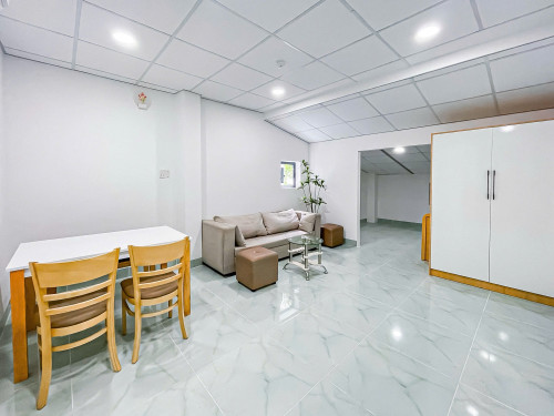 1PN 50M2 FULL NỘI THẤT, CỬA SỔ LỚN, GẦN LOTTE MART, TDTU, RMIT Q1,4,8