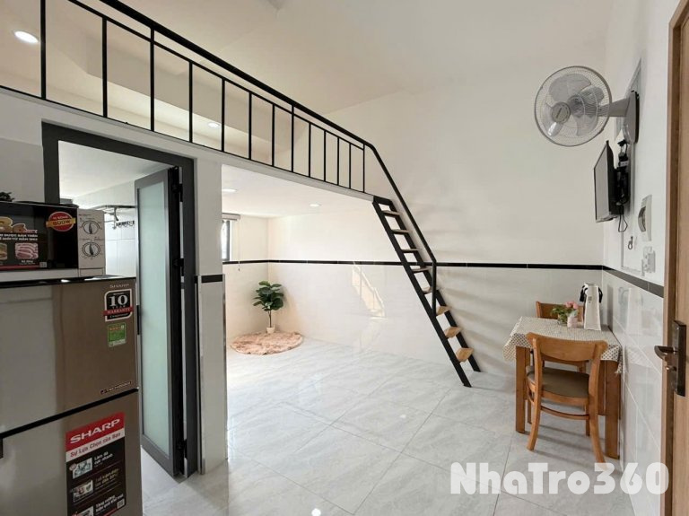 DUPLEX CỬA SỔ, ban công, Fnt, gần Lotte, Tdtu, thoáng, mát, q1,4,8 trong 5p