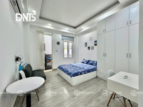 Cho thuê căn hộ Studio Tách bếp, Ban công Q1 gần ĐH Mở, ĐH UEH, cầu Thị Nghè, vòng xoay Điện Biên Phủ