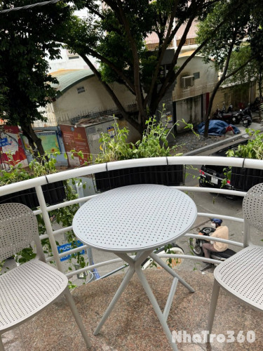 Cho thuê căn hộ Studio Ban công SIÊU ĐẸP Q1 gần ĐH Mở, ĐH UEH, cầu Thị Nghè, công viên Lê Văn Tám