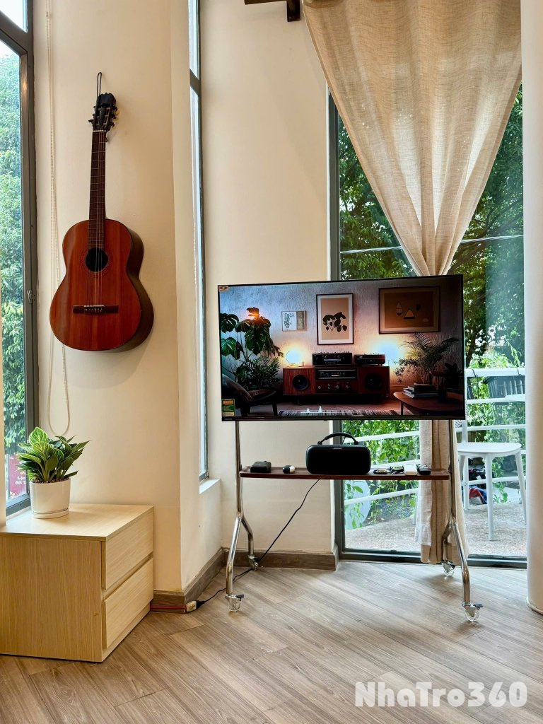 Cho thuê căn hộ Studio Ban công SIÊU ĐẸP Q1 gần ĐH Mở, ĐH UEH, cầu Thị Nghè, công viên Lê Văn Tám